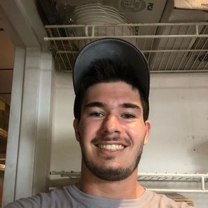 Meet your Posher, Cole